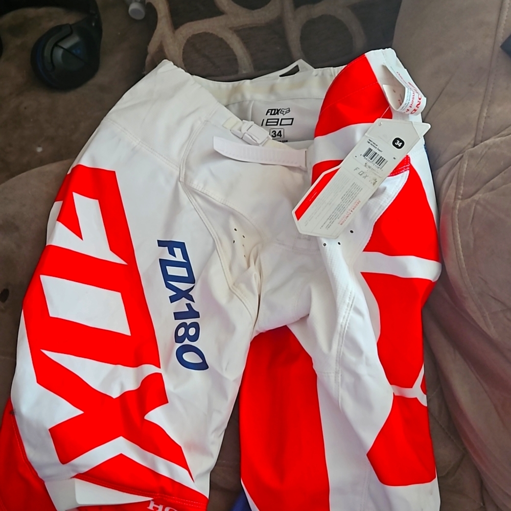 Riding pants